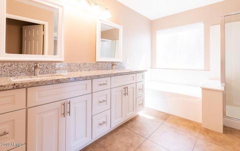 6023 S 22nd Dr, Phoenix, AZ 85041 photo 9