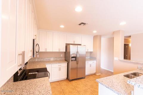 6023 S 22nd Dr, Phoenix, AZ 85041 photo 2