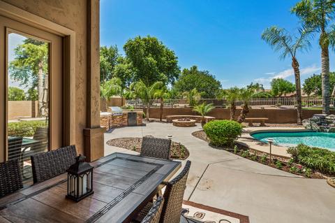 615 E Hampton Ct, Gilbert, AZ 85295 photo 4