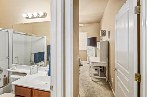 615 E Hampton Ct, Gilbert, AZ 85295 photo 20
