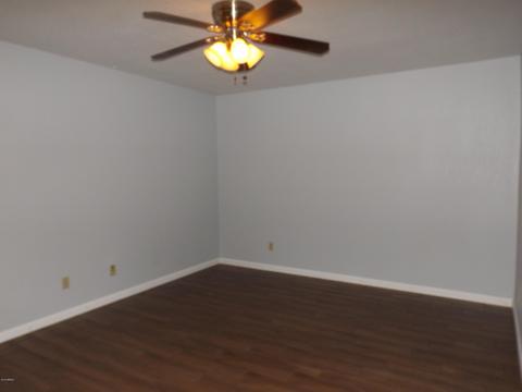 214 E Ruth Ave #112, Phoenix, AZ 85020 photo 2