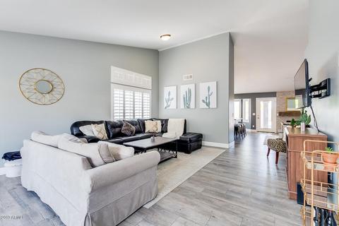 939 E South Fork Dr, Phoenix, AZ 85048 photo 5