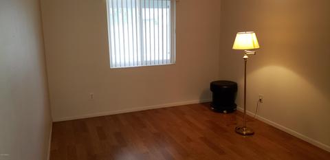 4537 E Cheyenne Dr, Phoenix, AZ 85044 photo 4