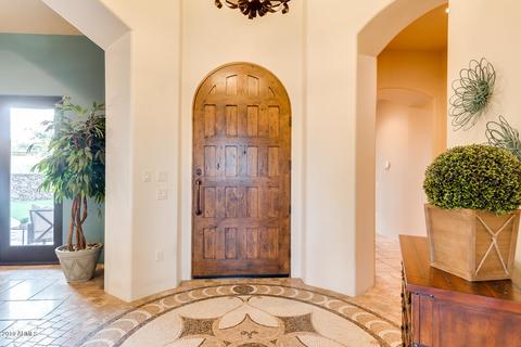 8335 E Knoll Cir, Mesa, AZ 85207 photo 7