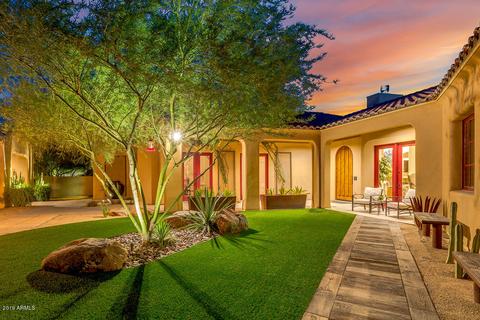 8335 E Knoll Cir, Mesa, AZ 85207 photo 2