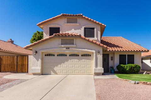 1632 E Windsong Dr, Phoenix, AZ 85048 photo 2
