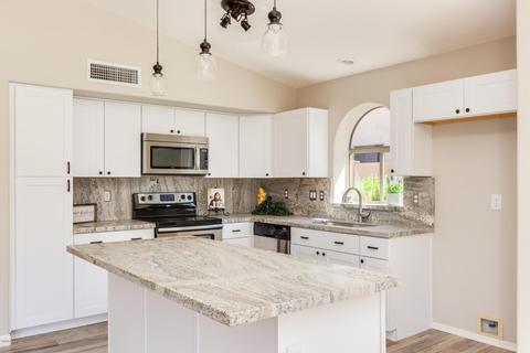 2263 E Willow Wick Rd, Gilbert, AZ 85296 photo 2