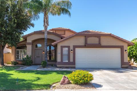 2263 E Willow Wick Rd, Gilbert, AZ 85296 photo 1