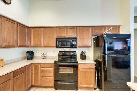 2224 E Constance Way, Phoenix, AZ 85042 photo 8