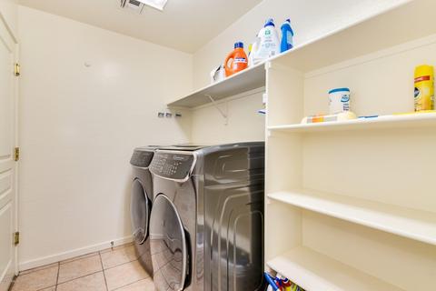 2224 E Constance Way, Phoenix, AZ 85042 photo 17