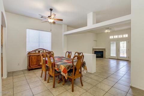 513 E Lydia Ln, Phoenix, AZ 85042 photo 11
