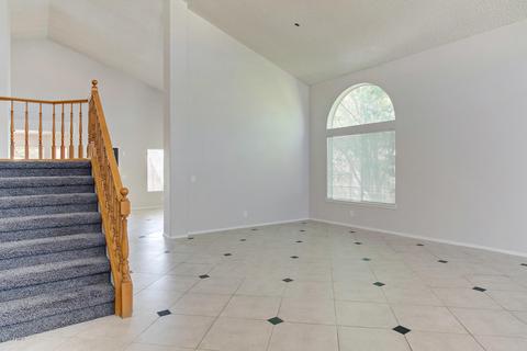 3236 N Saffron --, Mesa, AZ 85215 photo 5