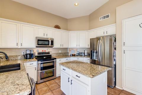 371 E Mesquite St, Gilbert, AZ 85296 photo 9