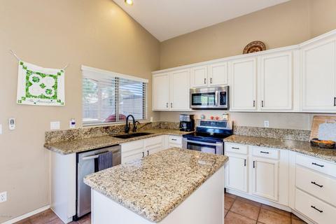 371 E Mesquite St, Gilbert, AZ 85296 photo 7