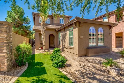 3893 E Fairview St, Gilbert, AZ 85295 photo 2