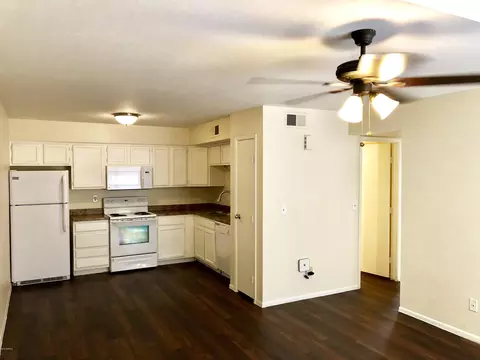 6204 E Greenway St, Mesa, AZ 85205 photo 9