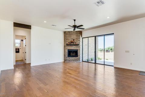 1045 E Joy Ranch Rd, Phoenix, AZ 85086 photo 10