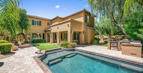 3818 E Herrera Dr, Phoenix, AZ 85050 photo 1