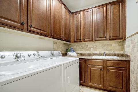 3818 E Herrera Dr, Phoenix, AZ 85050 photo 13