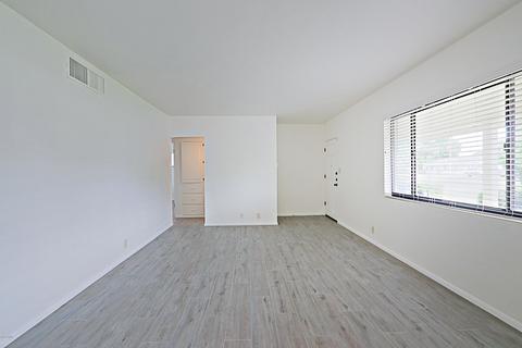 525 E Hayward Ave, Phoenix, AZ 85020 photo 4