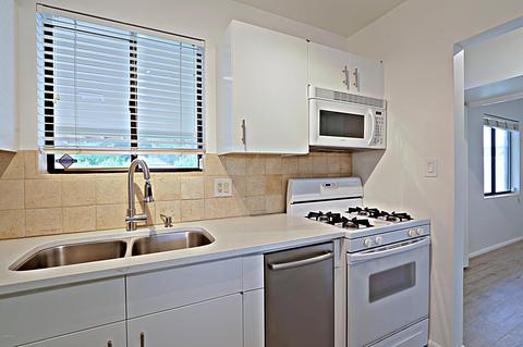 525 E Hayward Ave, Phoenix, AZ 85020 photo 9