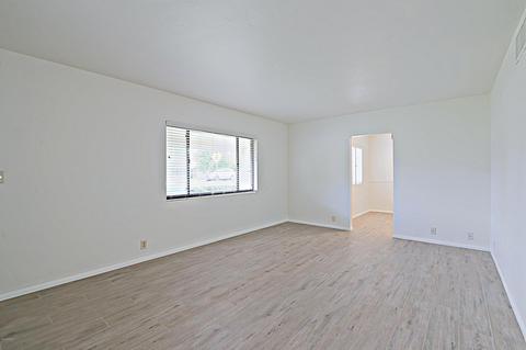 525 E Hayward Ave, Phoenix, AZ 85020 photo 5
