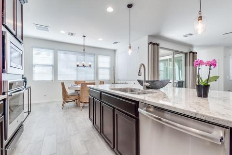 3805 E Stiles Ln, Gilbert, AZ 85295 photo 10