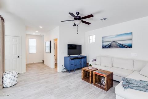 3805 E Stiles Ln, Gilbert, AZ 85295 photo 5