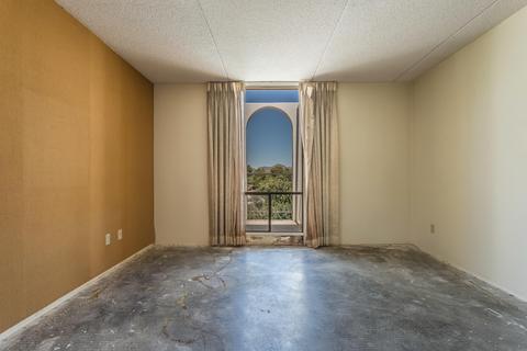 6502 N Central Ave #E401, Phoenix, AZ 85012 photo 15
