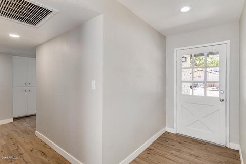 1814 E Concorda Dr, Tempe, AZ 85282 photo 6