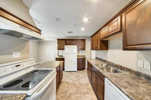 780 E 1st St, Mesa, AZ 85203 photo 3