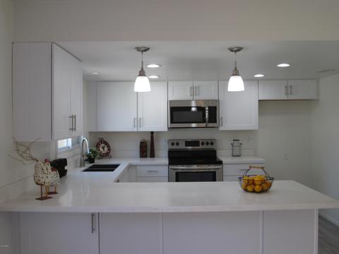 16 Ellis Dr, Tempe, AZ 85282 photo 3