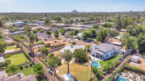 3924 E Meadowbrook Ave, Phoenix, AZ 85018 photo 2