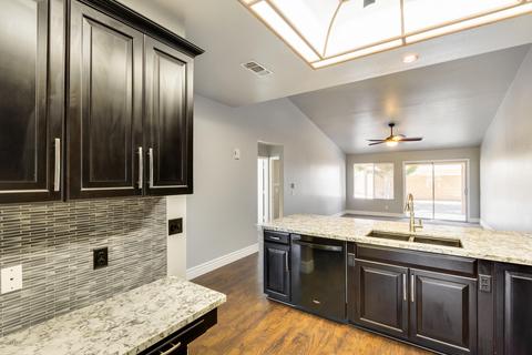 1153 W 12th Ave, Apache Junction, AZ 85120 photo 12