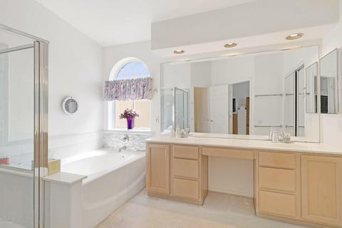 3213 E Rosemonte Dr, Phoenix, AZ 85050 photo 14