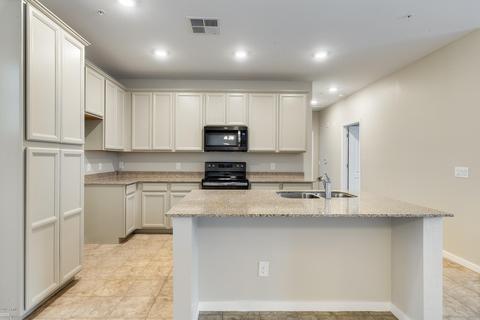 3900 E Baseline Rd #131, Phoenix, AZ 85042 photo 2