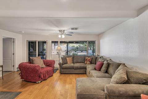 236 E Orange Dr, Phoenix, AZ 85012 photo 11