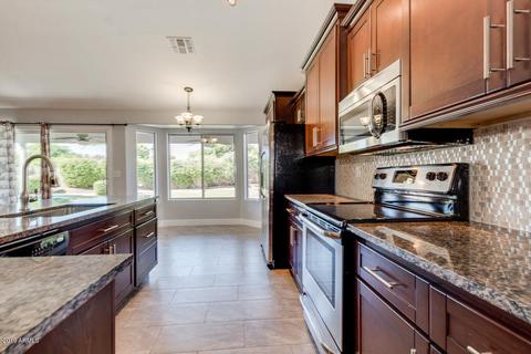 4612 E Robert E Lee St, Phoenix, AZ 85032 photo 7