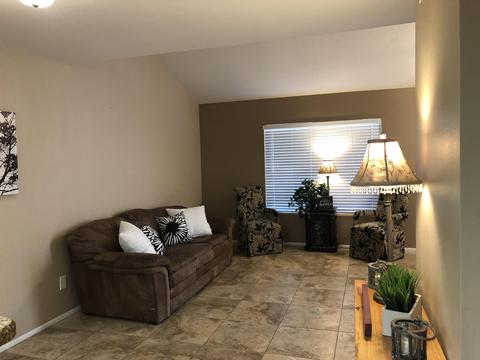 809 E Lola Dr, Phoenix, AZ 85022 photo 3