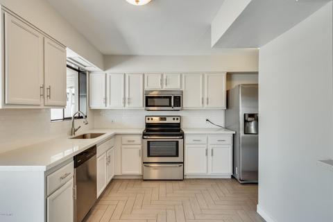 6527 N 16th St, Phoenix, AZ 85016 photo 2
