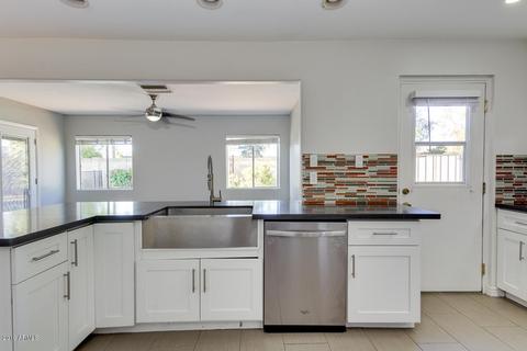 4026 E Blanche Dr, Phoenix, AZ 85032 photo 9