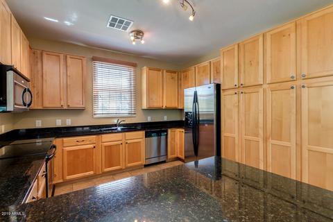 2618 S Key Biscayne Dr, Gilbert, AZ 85295 photo 4