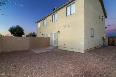 728 E Apollo Rd, Phoenix, AZ 85042 photo 3