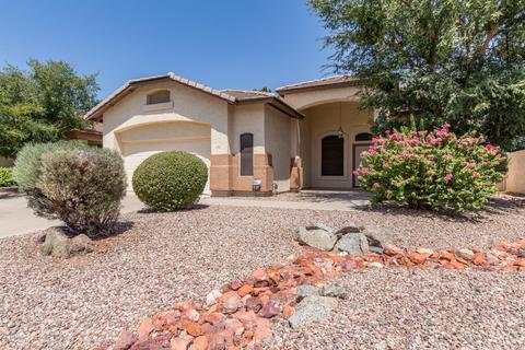 3902 E Cody Ave, Gilbert, AZ 85234 photo 2