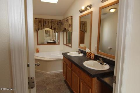 2425 E Tonto Ln, Phoenix, AZ 85050 photo 19