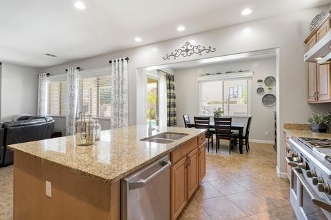 737 E Sipapu Dr, Gilbert, AZ 85297 photo 12