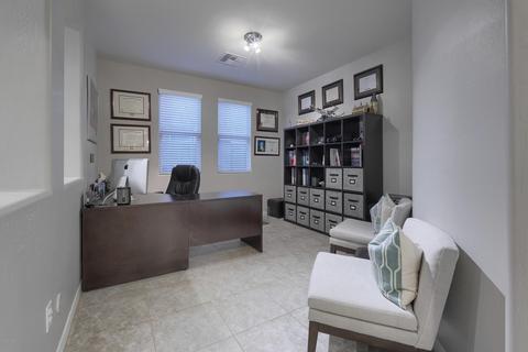 3609 E Half Hitch Pl, Phoenix, AZ 85050 photo 9