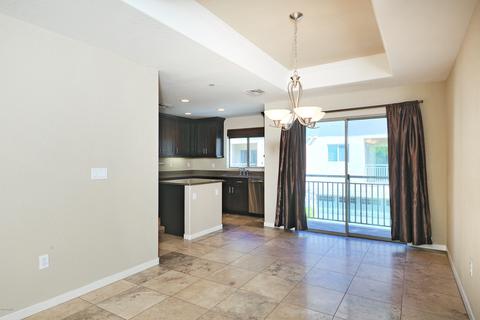 815 E Rose Ln #127, Phoenix, AZ 85014 photo 4