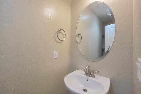 815 E Rose Ln #127, Phoenix, AZ 85014 photo 10