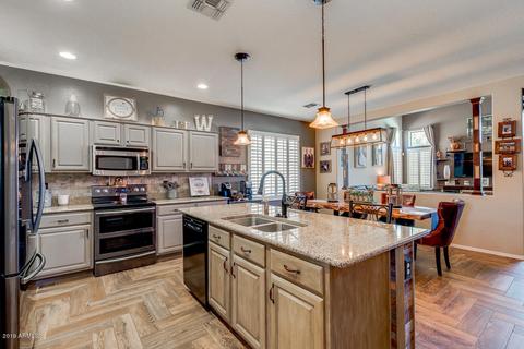 7009 S View Ln, Gilbert, AZ 85298 photo 10
